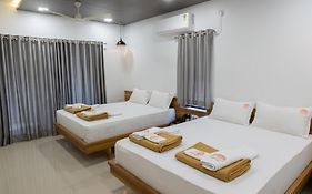 Coco Palms Inn Alibaug